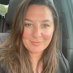 Meet your Posher, Joy